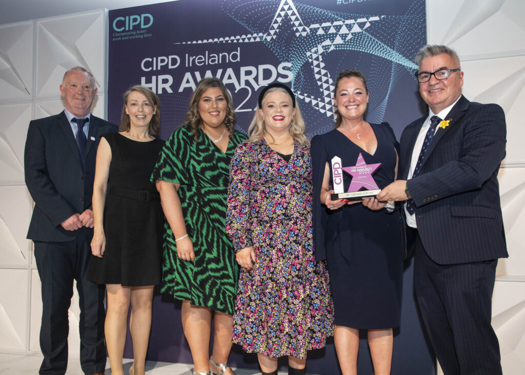CIPD Ireland HR Awards 2022, held in the Mansion House, Dublin. March 2022 Pictured: Winner HR / L&D team of the year - Department of Foreign Affairs